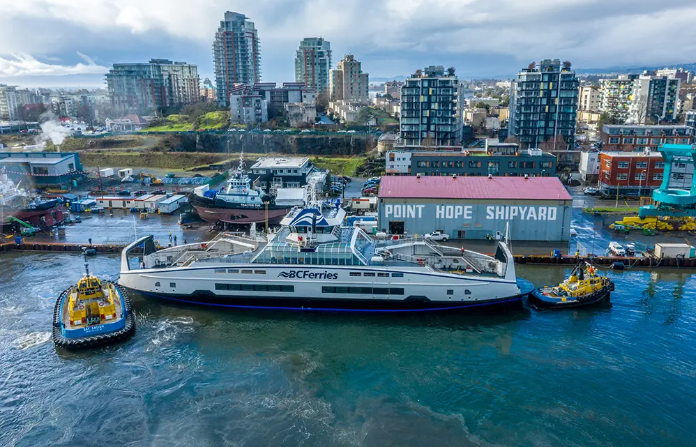 SAAM Towage Canada transports  new electric ferries for final testing