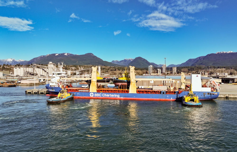 Os primeiros rebocadores elétricos da SAAM Towage chegam ao Canadá