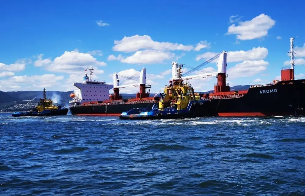 SAAM Towage recibe sellos de Cuantificación y Reducción de Huella Chile