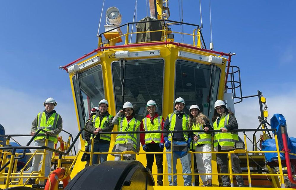 SAAM Towage celebró “Empresas Abiertas”  con visita a remolcador